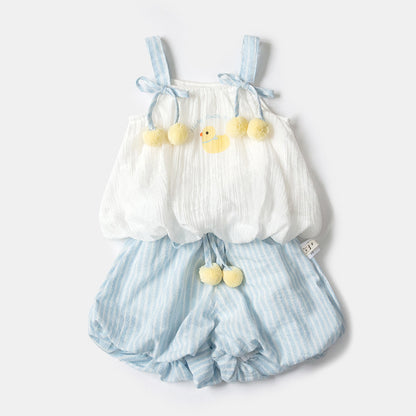 Cute Duck Baby Girl Summer Outfit Set, Separated Two-Piece Set with Sleeveless Top and Shorts, Infant Clothing for Girls